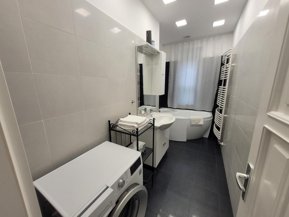 Martina apartman Békéscsaba Extérieur photo