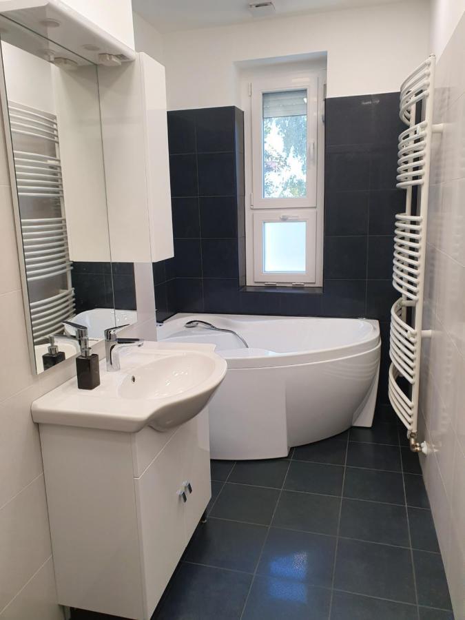 Martina apartman Békéscsaba Extérieur photo